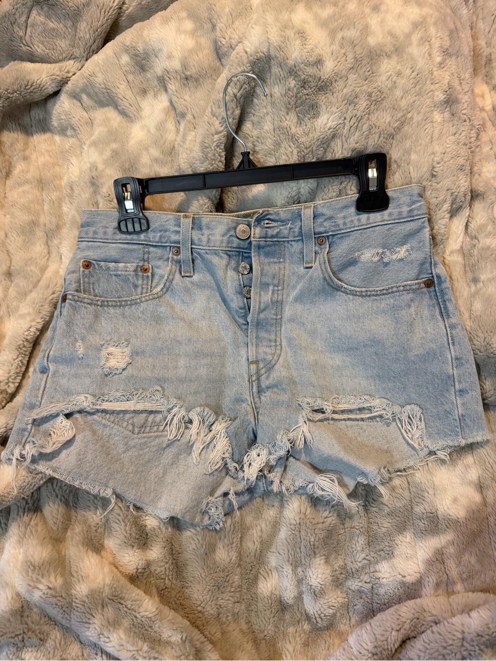 Levi’s Cut Off Shorts